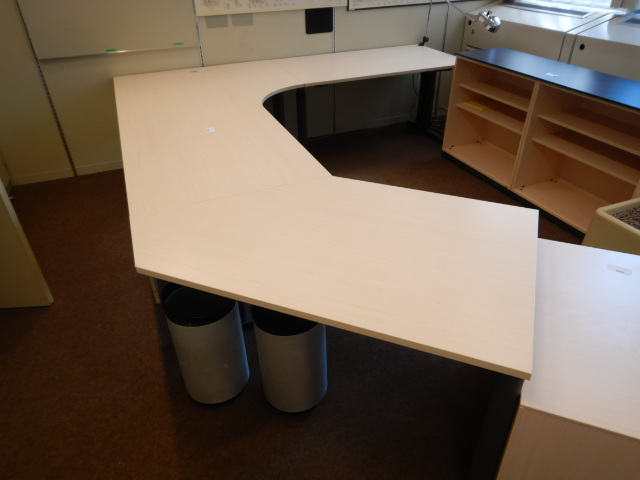 Schreibtisch Winkelkombination 260x310 cm